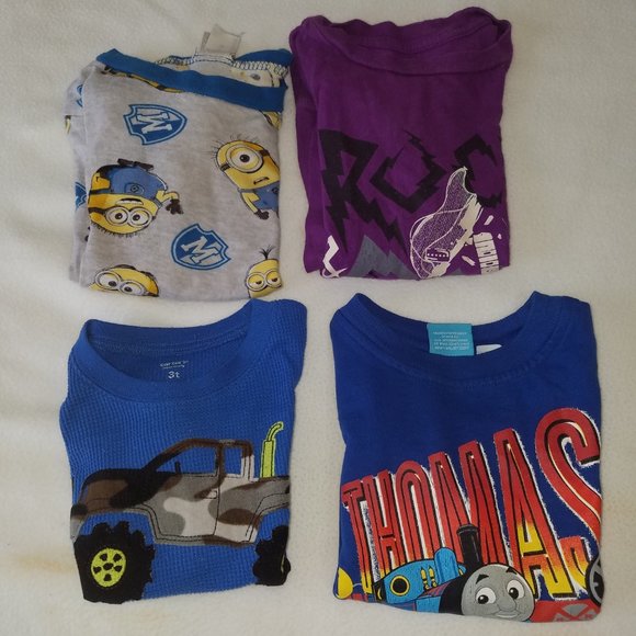 Other - 🌵3/$20🌵 Bundle of 4 Boy's 3T Long sleeves T shirts EUC